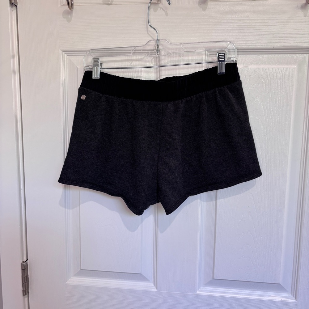 Fabletics Trina Short - Picture 5 of 6